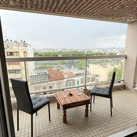 Bright With Terrace - 4 To 6 People Saint-Cloud