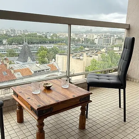Appartamento Bright With Terrace - 4 To 6 People